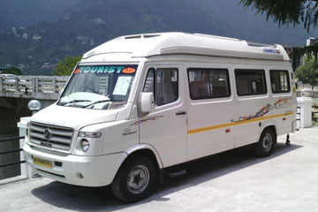 15 Seater Tempo Traveller