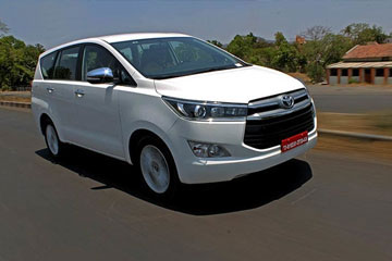 Innova Crysta Cars in Amritsar